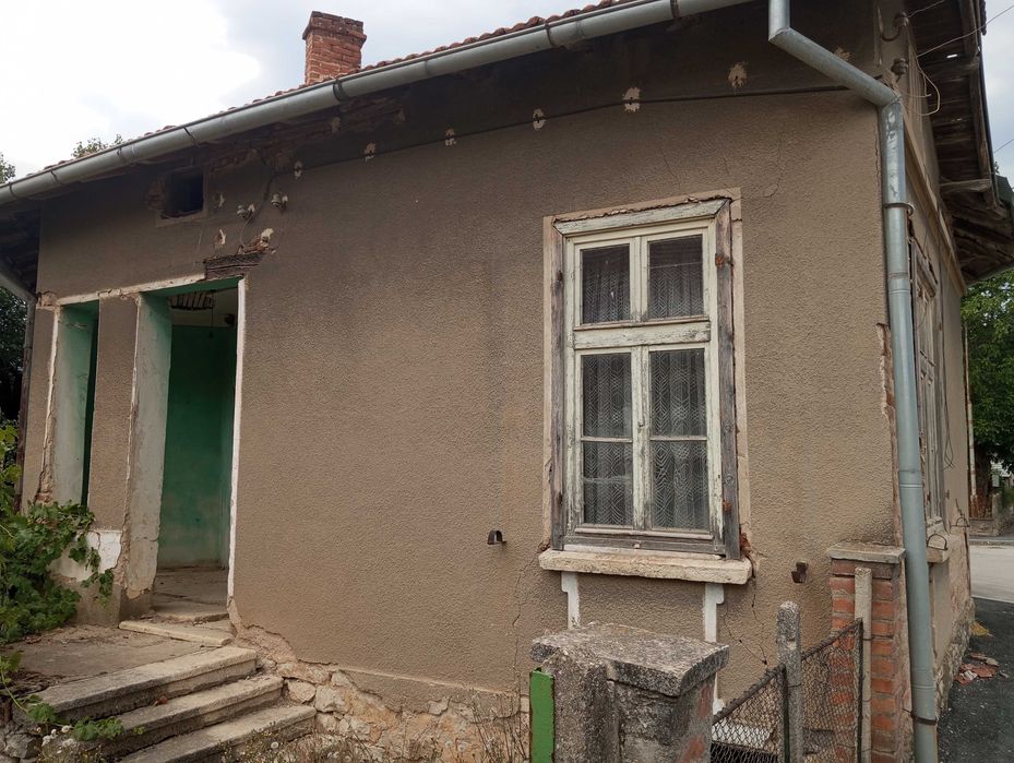 Продава се Къща в с. Гара Орешец, Област Видин - 72 кв.м за 135 €/кв.м - Снимка #2