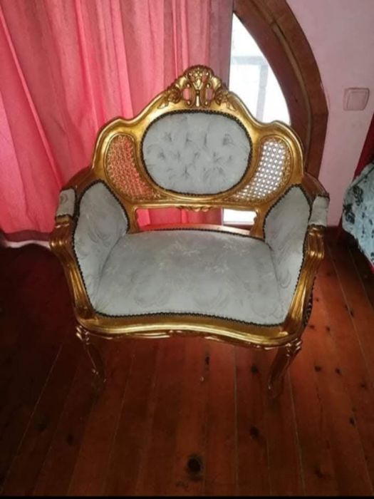 Позлатен комплект за всекидневна