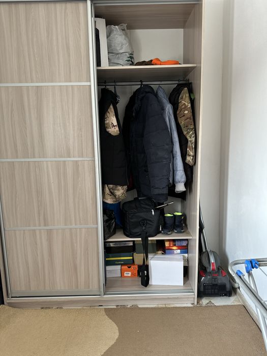 Раздвижной шкаф