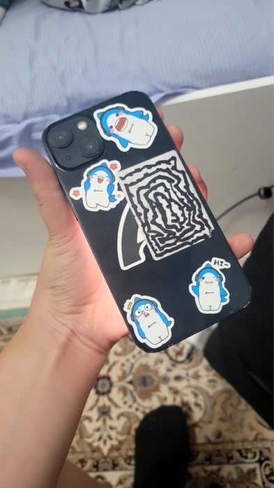Iphone 13 черный или синий