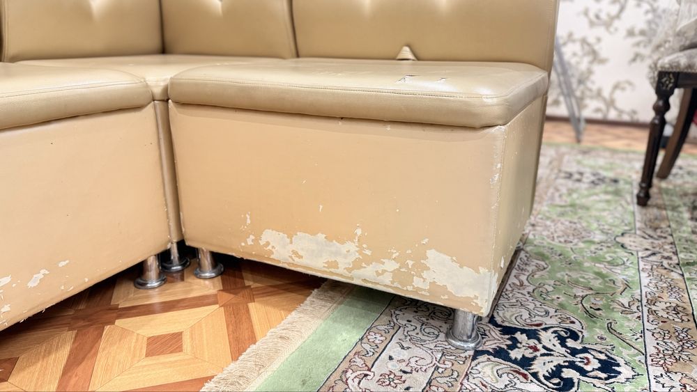 Кухонный диван угловой