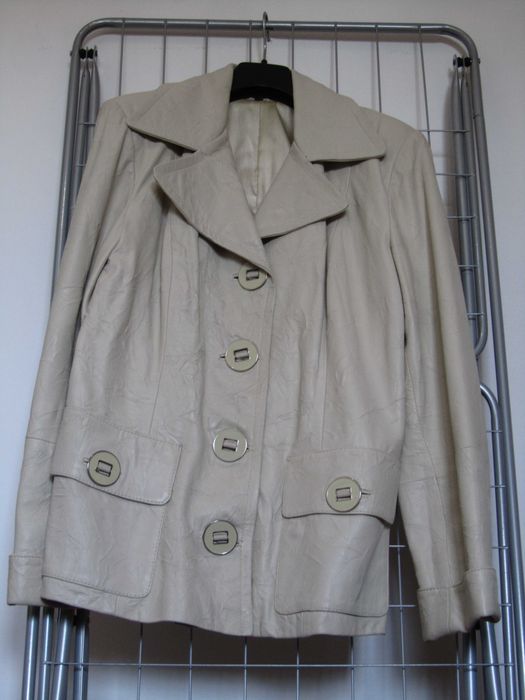 Sacou din piele pentru damă