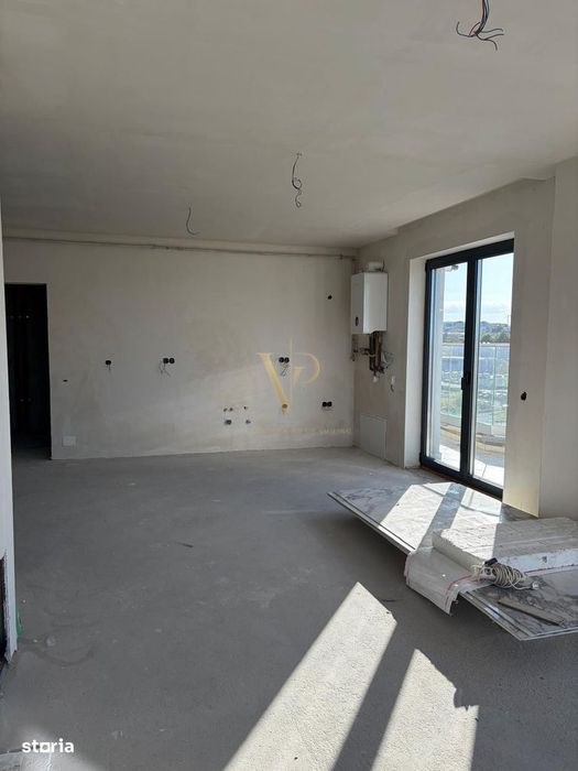 Penthouse pe 2 niveluri | 3 camere | 2 parcari | terasa | M. Romanul