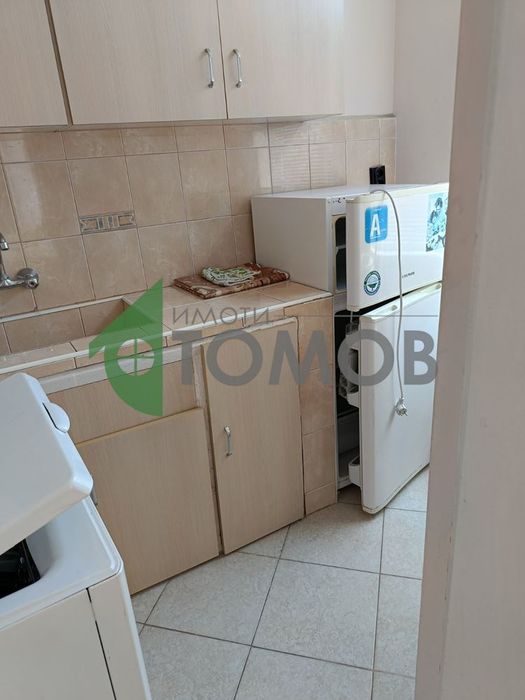 Дава се под наем Едностаен апартамент в Стара Загора, Център - 37 кв.м за 178.5 € - Снимка #2