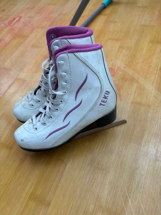 Коньки в отличном состоянии