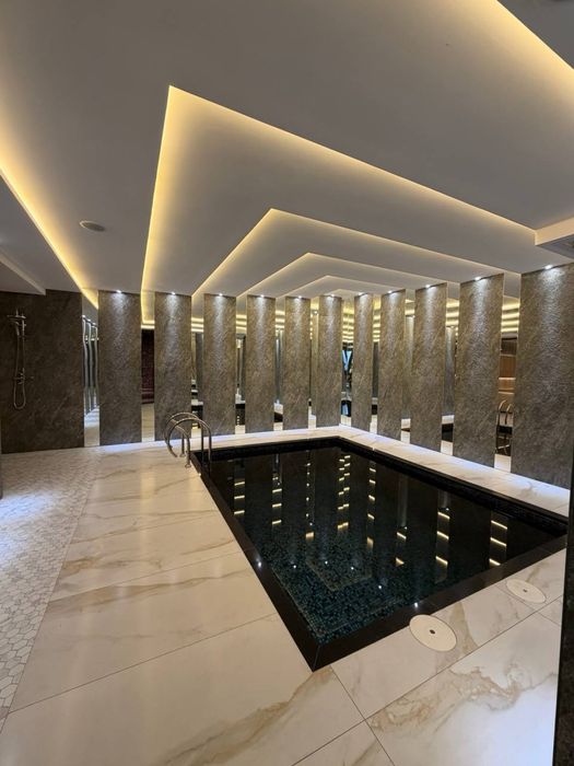 Дом центр Луначарского 625 м2