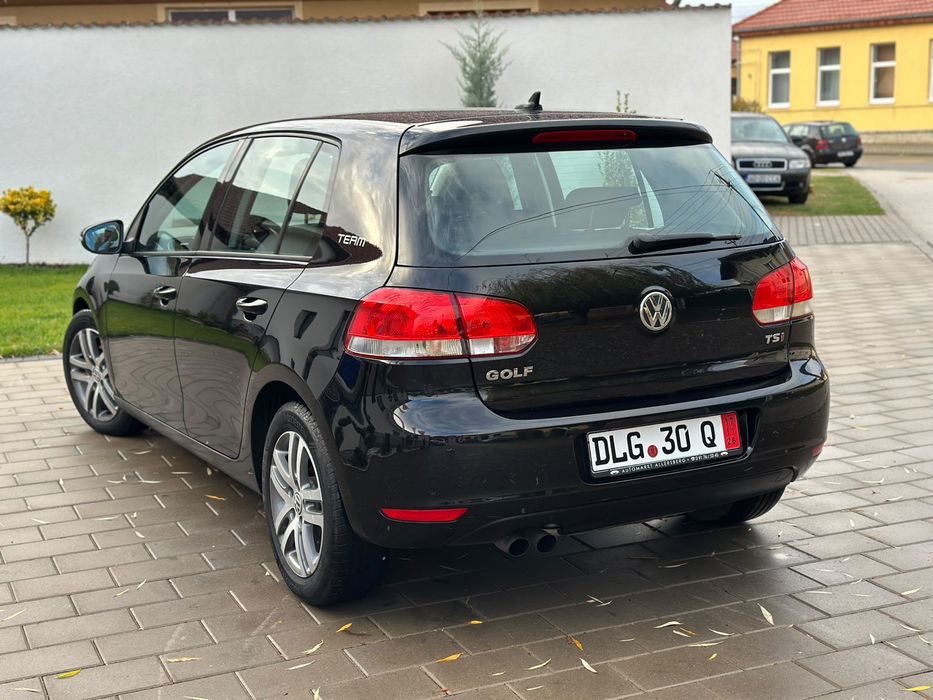 VOLKSWAGEN Golf 2010 — imagine 3