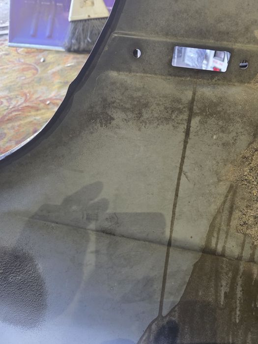 Продам  крыло левое рест е38 БМВ