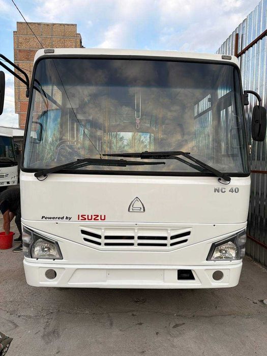ISUZU SAZ HC40 автобус