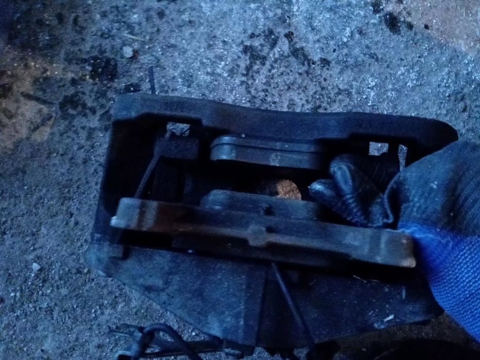 Комплект дискове+апарати Ауди А6 С6 фейслифт 4.2 fsi