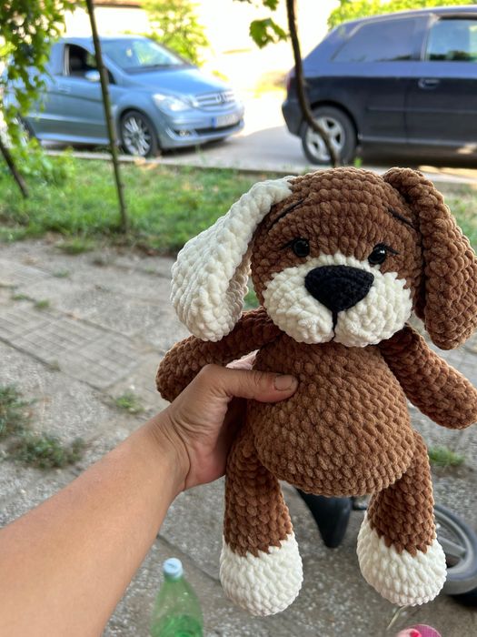 Плетена плюшена играчка