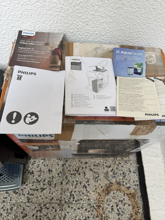 Кафеавтомат Philips 2200 EP2231/40 – Автоматична Еспресо Кафемашина!