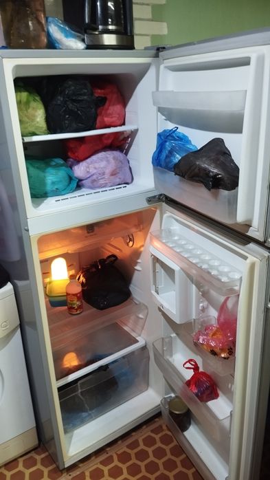 Продам холодильник Самсунг