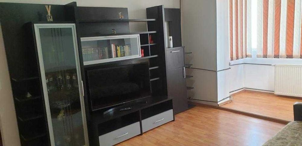 Apartament cu 2 camere de inchiriat in zona Rogerius