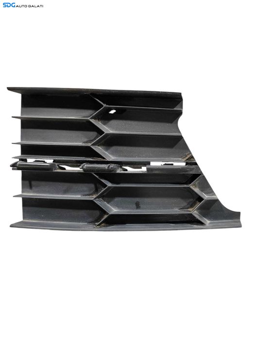 Grila Centrala Inferioara Stanga cu Ornament Bandou Crom Skoda Superb 2 Facelift 2013 - 2015 Cod 3T0853665B [L6259]