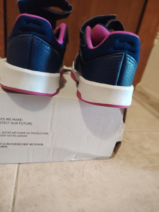 Adidas детски маратонки (адидас)