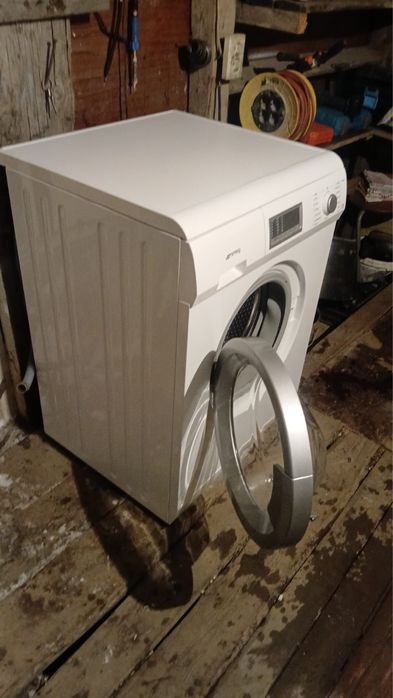 Продам стиральную машину