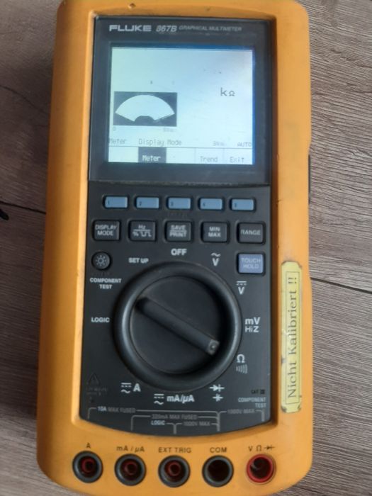 Графичен мултиметър FLUKE 867B