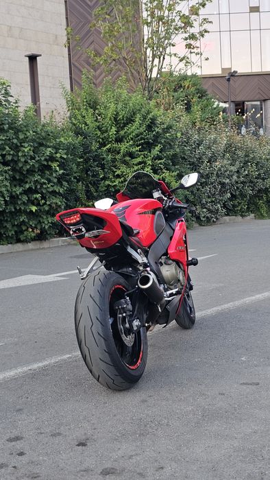 Vand Honda CBR 1000 RR SC 59 Fireblade