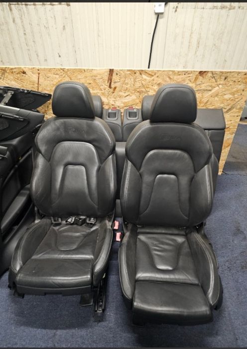 Interior audi piele neagra