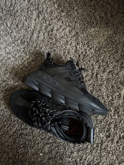 Versace Chain Reaction