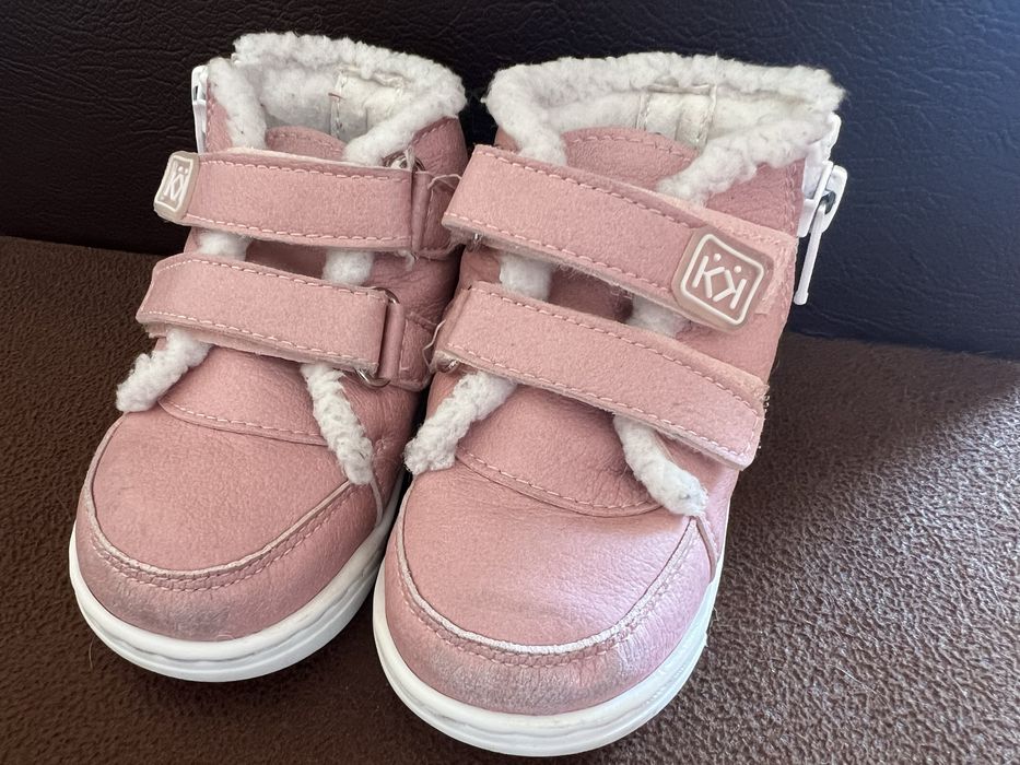 Колев буйки за прохождане кец зима 19/20 и обувки apawwa 20 размер