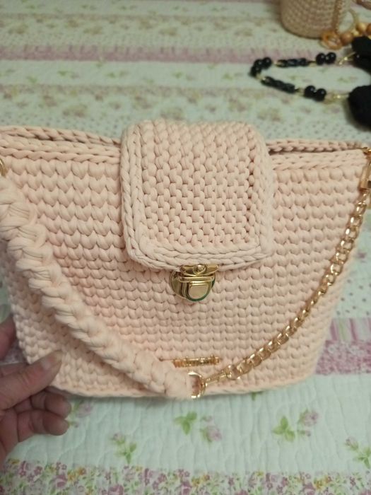 Чанти за дами с вкус-домашно плетиво
