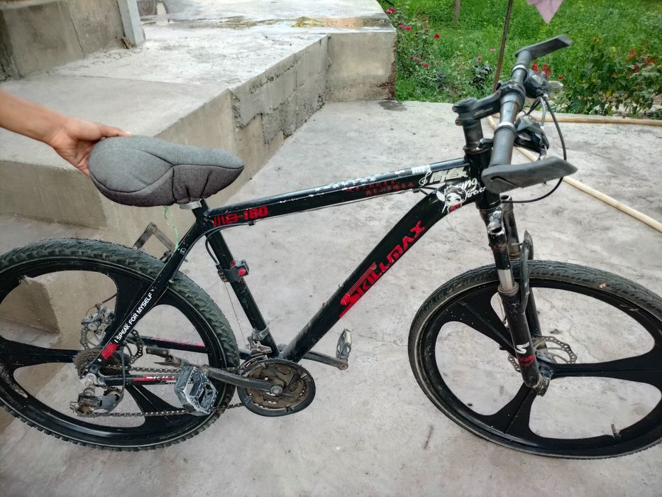Velosiped SKIILMAX  26 sotiladi.