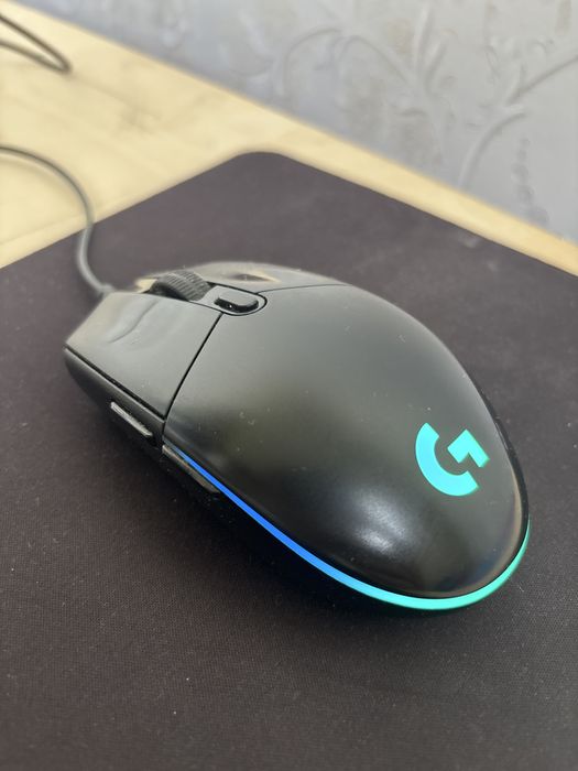 Мышка Logitech g102