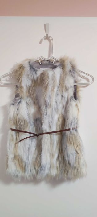 Елек за момиче - 5-6 г.