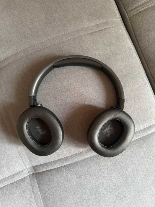 Наушники JBL 720ВТ