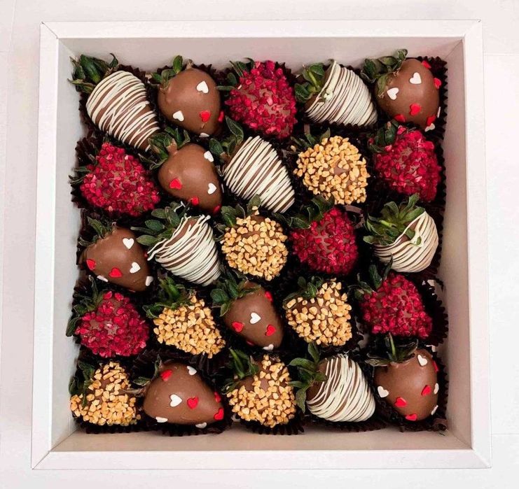 Клубника в шоколаде/Букет/Боксы/Финики/8марта