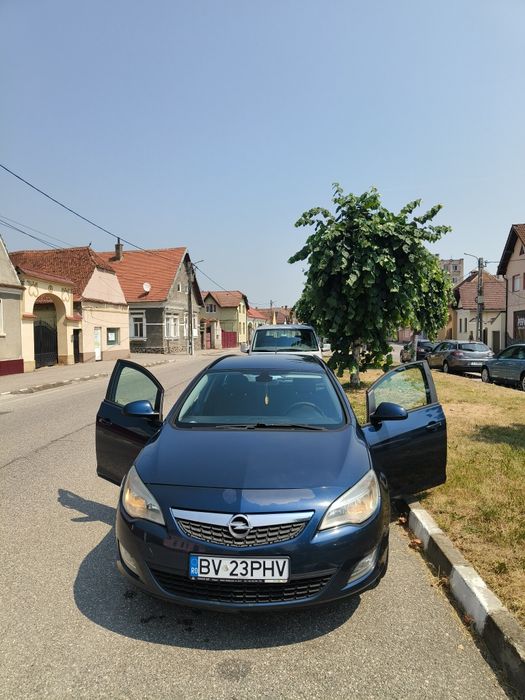OPEL Astra 2012 — imagine 4