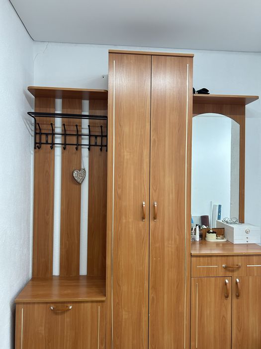 Шкаф в прихожую