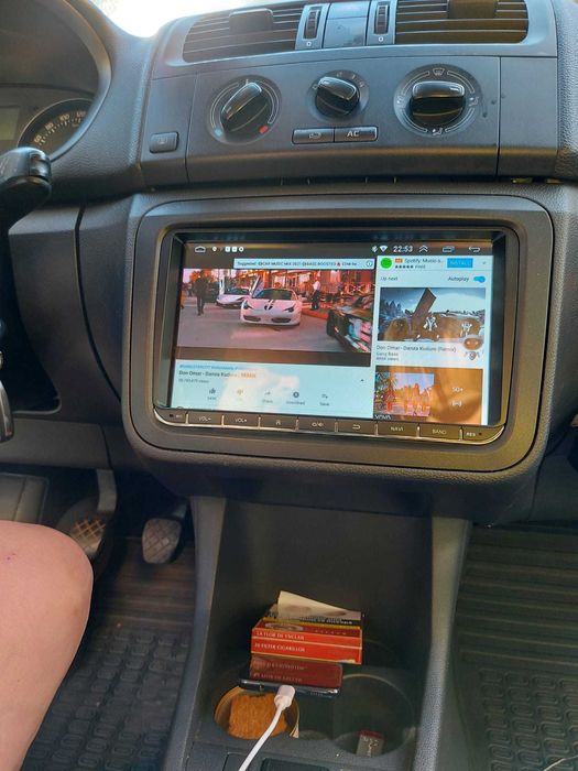 Navigatie Android 4 GB Passat Golf Waze YouTube GPS BT