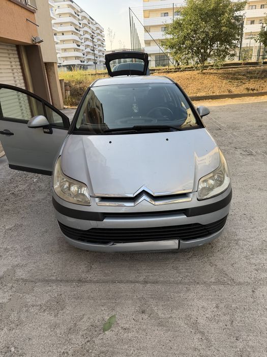 Citroën C4
