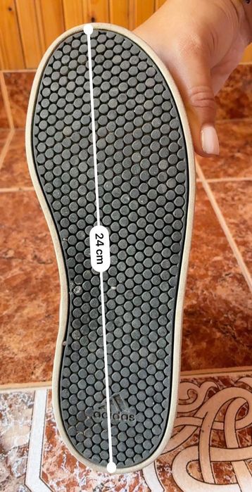 Кецове на адидас