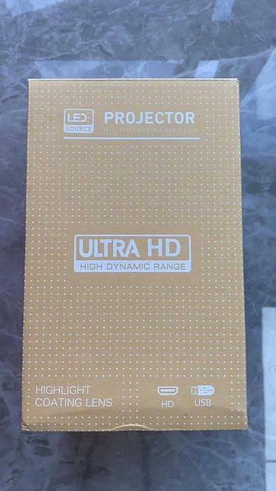 HY300 Мини 4K проектор телефон, TV Stiс WiFi и Bluetooth, домашно кино