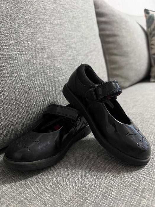 Детски обувки Clarks 25/5 номер