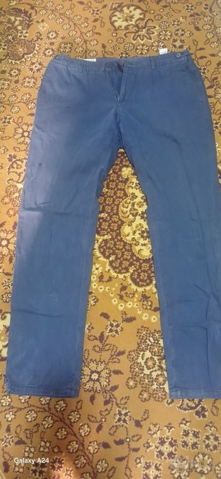 Продаются  брюки  и джинсы б/у, теплые кофты