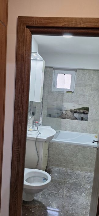 Apartament de închiriat