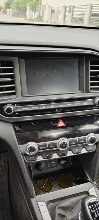 De vanzare Hyundai Elentra