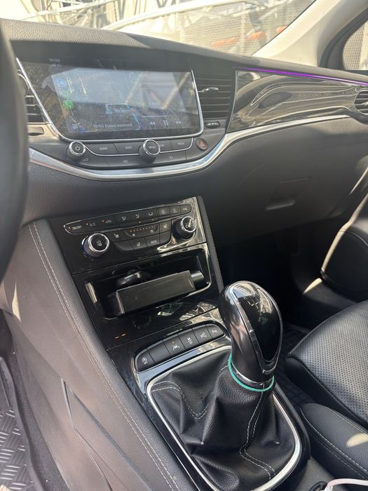 OPEL Astra 2019 — imagine 4