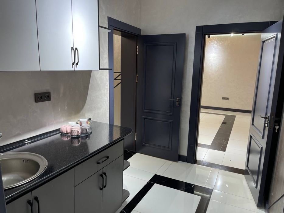 Продаётся Коммерческое Помещение 73кв.м ул.Саид Барака Мирабадский