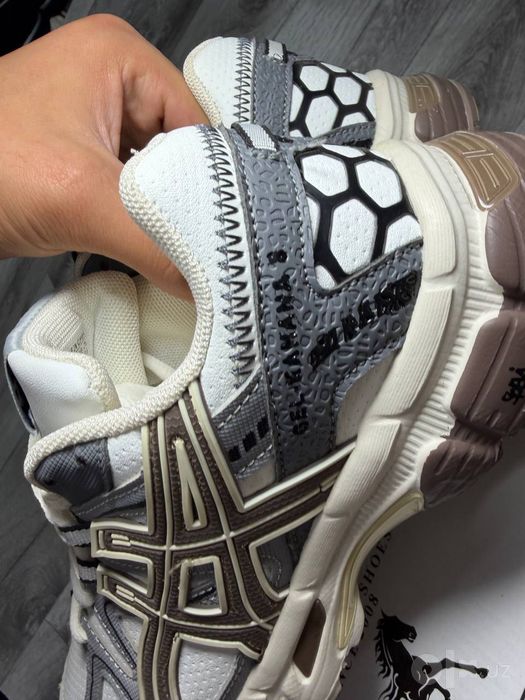 Asics GEL-Kahana 8 – Unikal dizayn va oversize stil uchun ajoyib