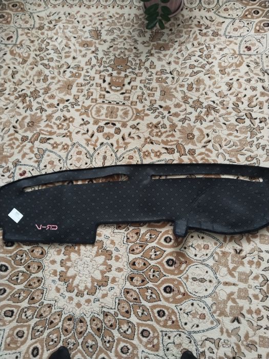 Продам накидку на панель Хонда срв