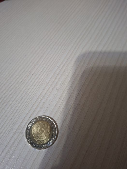 200 тг продаю за 2000тг торг есть