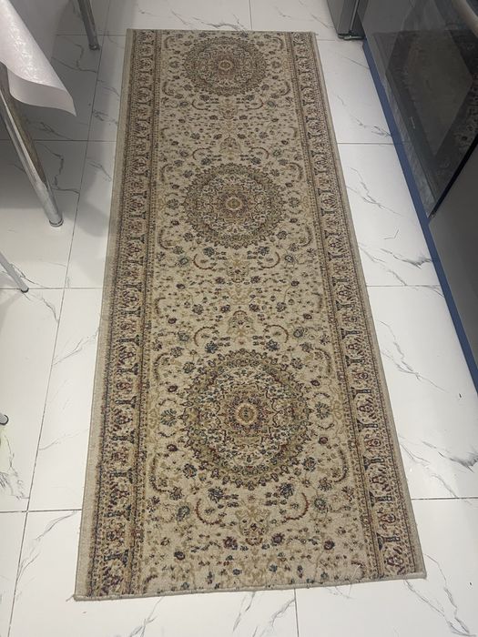 Продам коврики 2 штуки цена символическая