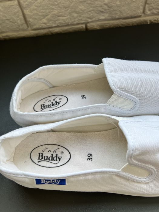 Женские мокасины