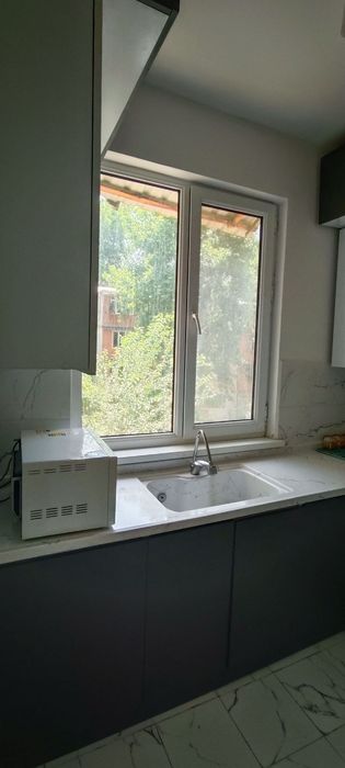 Ялангач. 3/3/4.  1,5×3 балкон. Можно под ипотеку.